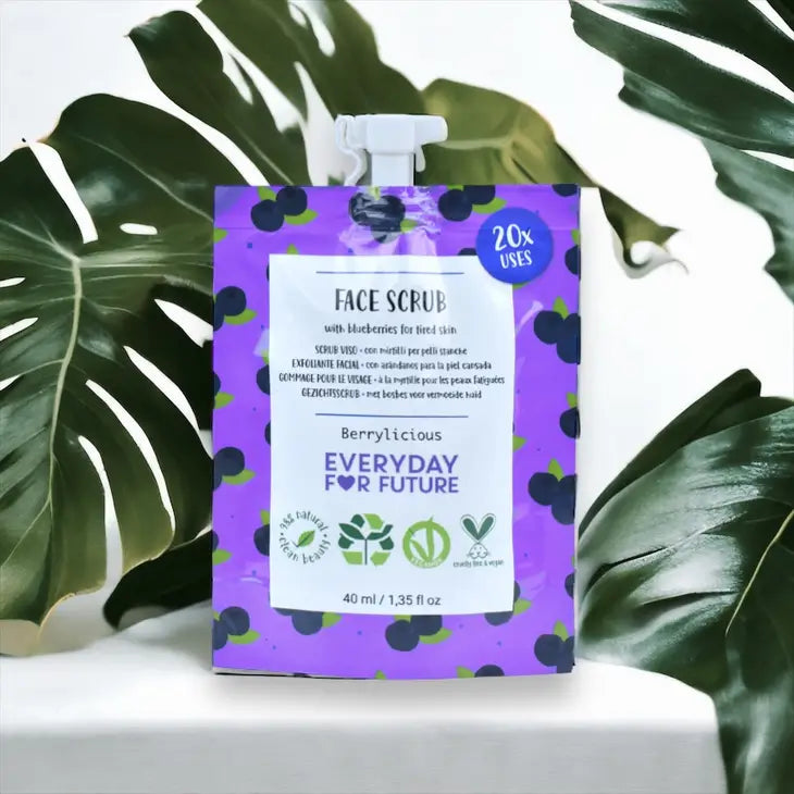 Everyday For Future - Berrylicious Facial Scrub - Firming